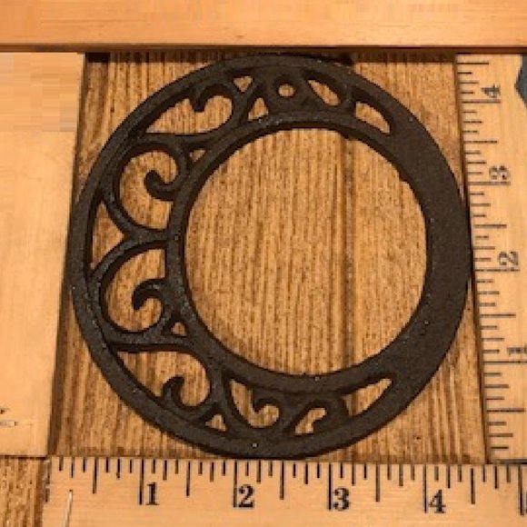 Cast Iron Letter "I" 4 5/8"tall Ornate Raw Cast Iron Ready to Paint 0184-0557-I - Picture 14 of 16